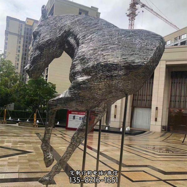 戶外不銹鋼鏡面抽象景觀雕塑（2）