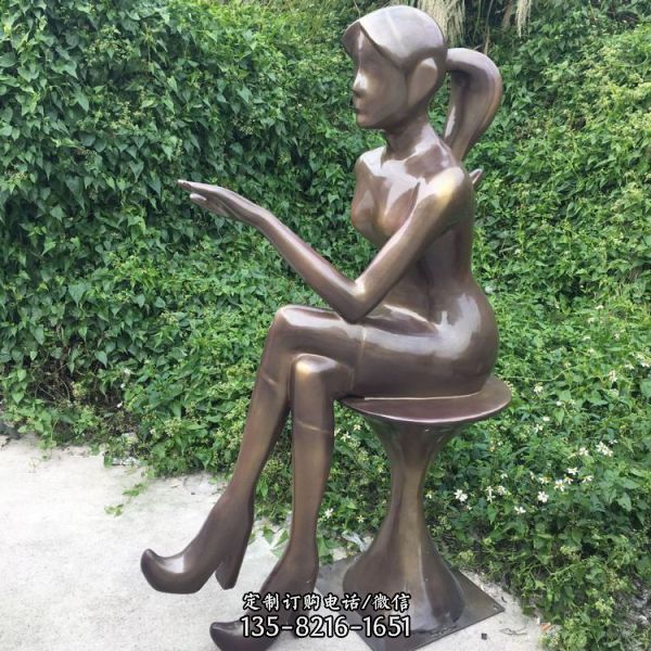抽象坐姿美女玻璃鋼雕塑