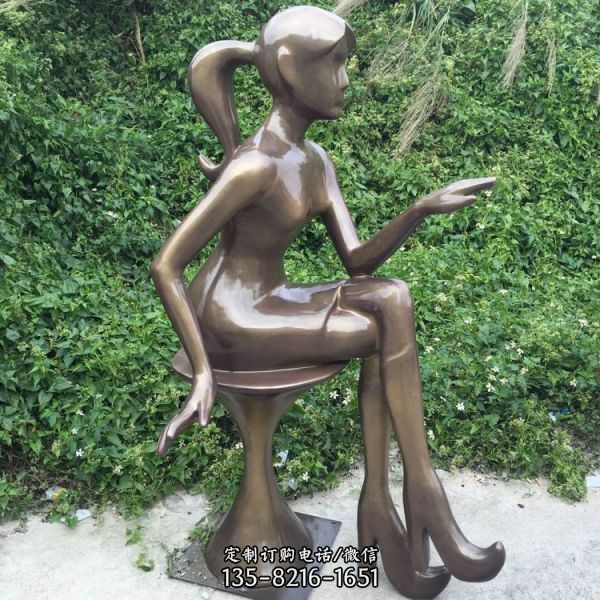 坐在圓凳上的美女抽象雕塑擺件