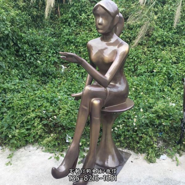 玻璃鋼 仿銅現代人像 廣場公園美陳藝術擺件人物雕塑