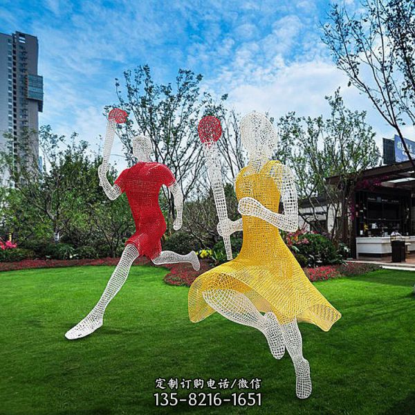 園林戶外打卡創意不銹鋼傳遞火炬的抽象人物雕塑擺件（1）
