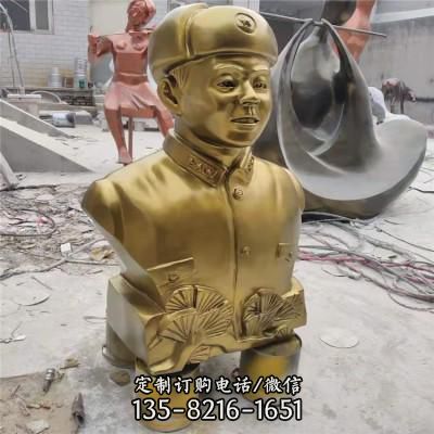 校園景區玻璃鋼噴金烤漆英雄人物雷鋒雕塑（3）