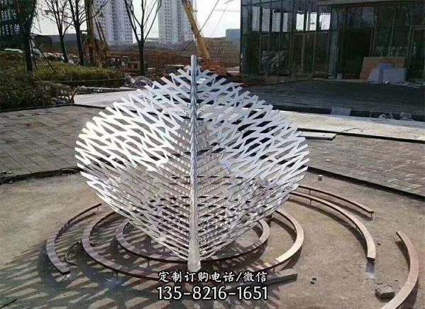 大型戶外不銹鋼鏡面景觀雕塑（4）