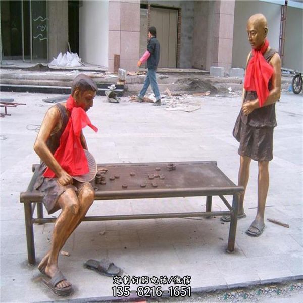 玻璃鋼仿銅戶外廣場人物景觀運(yùn)動創(chuàng)意雕塑（4）