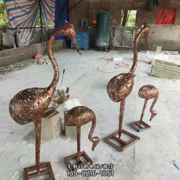 酒店廣場不銹鋼抽象鏤空動物景觀雕塑（5）