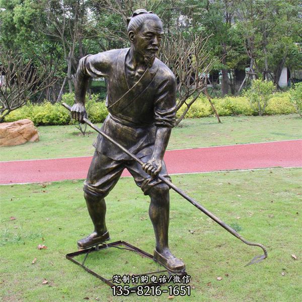 園林玻璃鋼仿銅農民曬稻谷情景人物雕塑小品（3）