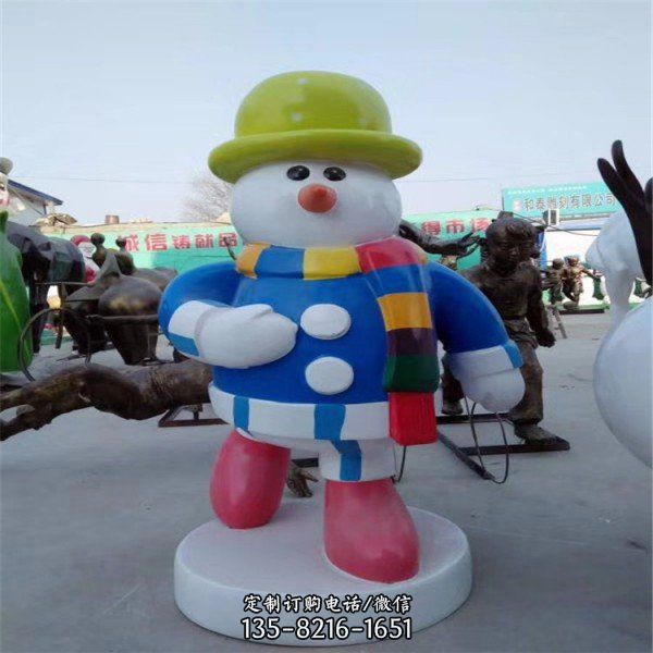 玻璃鋼彩繪戶外園林景觀卡通雪人雕塑