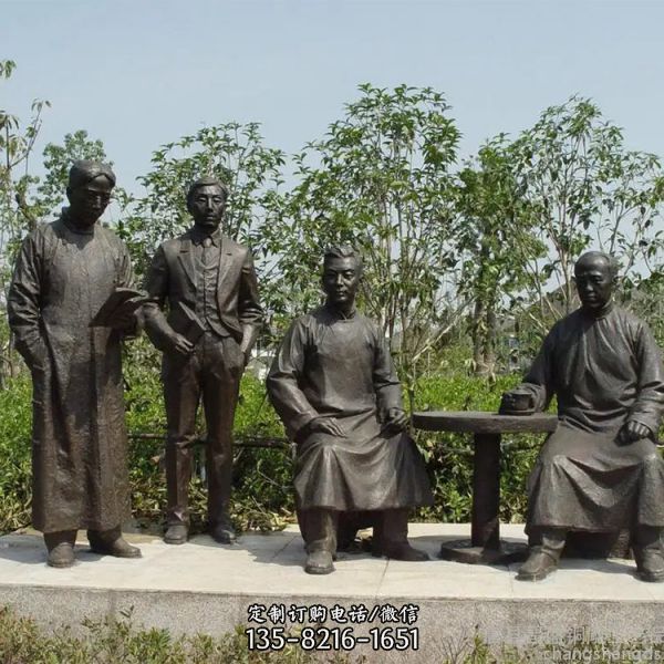 城市街道玻璃鋼仿銅創意人物景觀雕塑（3）