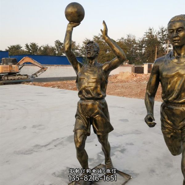 玻璃鋼仿銅打籃球運動人物雕塑（3）