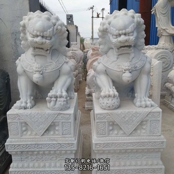 石雕園林別墅小區(qū)鎮(zhèn)宅招財(cái)大門口石獅子雕塑（1）