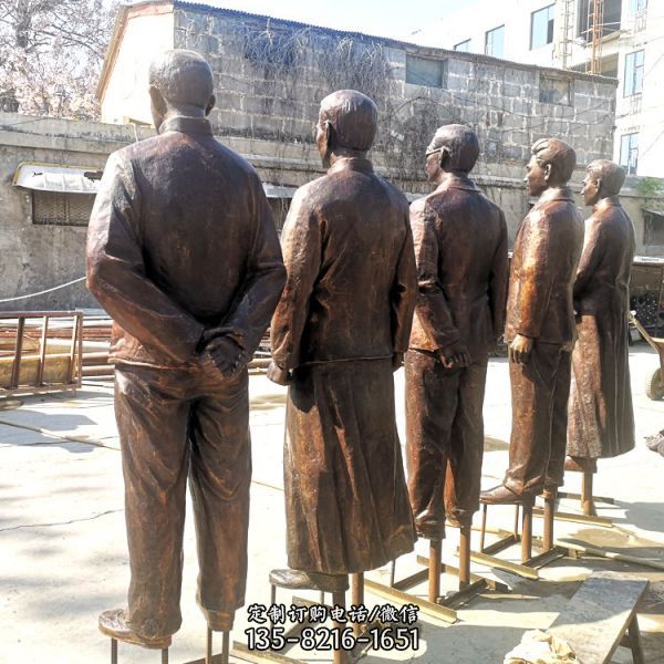玻璃鋼仿銅景區人物雕塑（2）