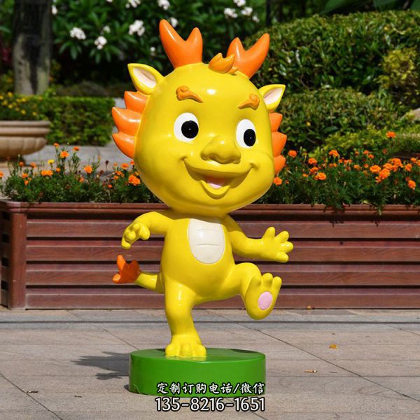 售樓部草地安裝玻璃鋼卡通人偶雕像動漫系列