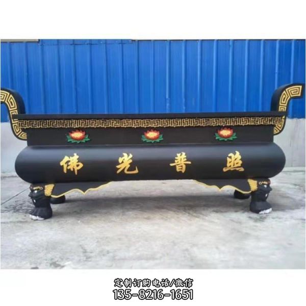 寺廟景區(qū)大型戶外玻璃鋼仿銅創(chuàng)意香爐雕塑（5）