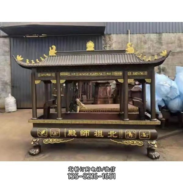 寺廟景區(qū)大型戶外玻璃鋼仿銅創(chuàng)意香爐雕塑（7）