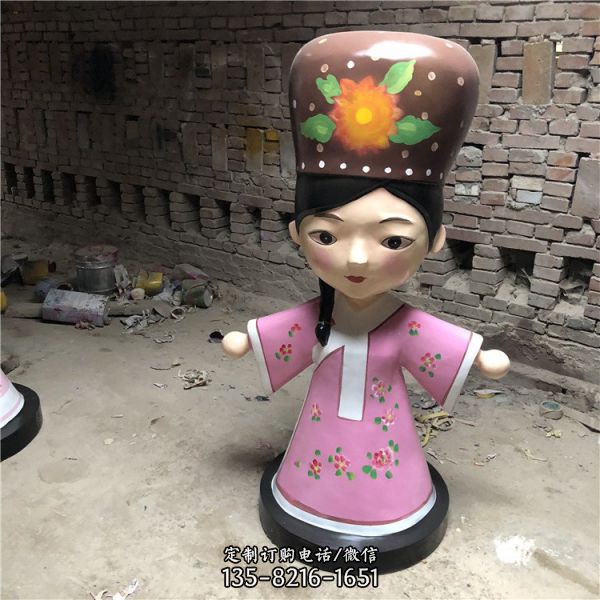廣場玻璃鋼卡通少數民族主題人物雕塑（4）