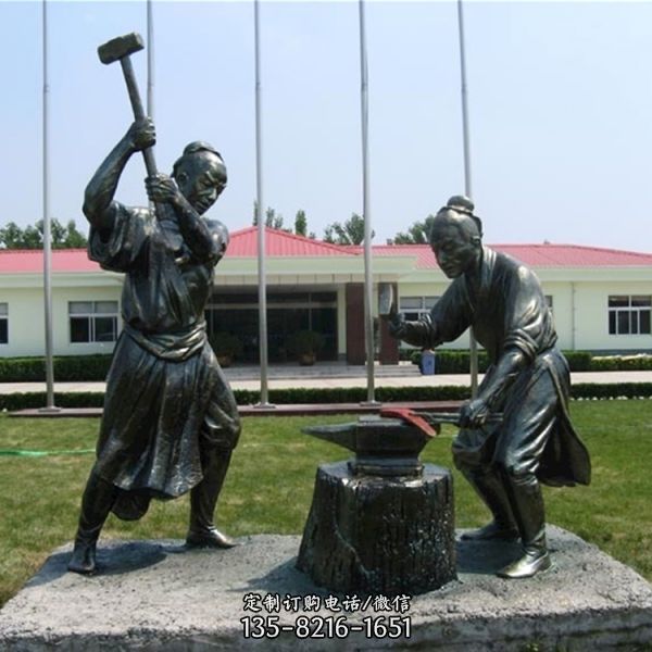 民俗打鐵造型人物雕塑步行街刮臉街景小品擺件（1）