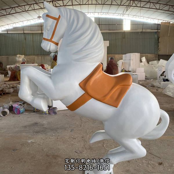 玻璃鋼景觀白馬動物雕塑戶外商業街擺件（2）