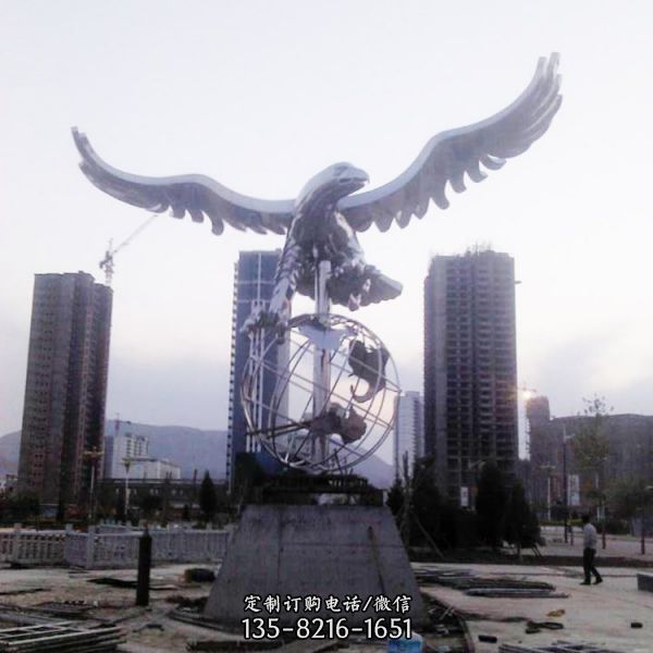 不銹鋼雕塑廣場(chǎng)大型老鷹鳥類動(dòng)物造型景（2）