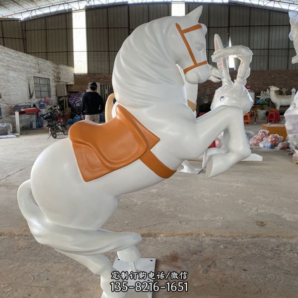 玻璃鋼樹脂公園廣場小品創(chuàng)意仿真馬兒雕塑（2）