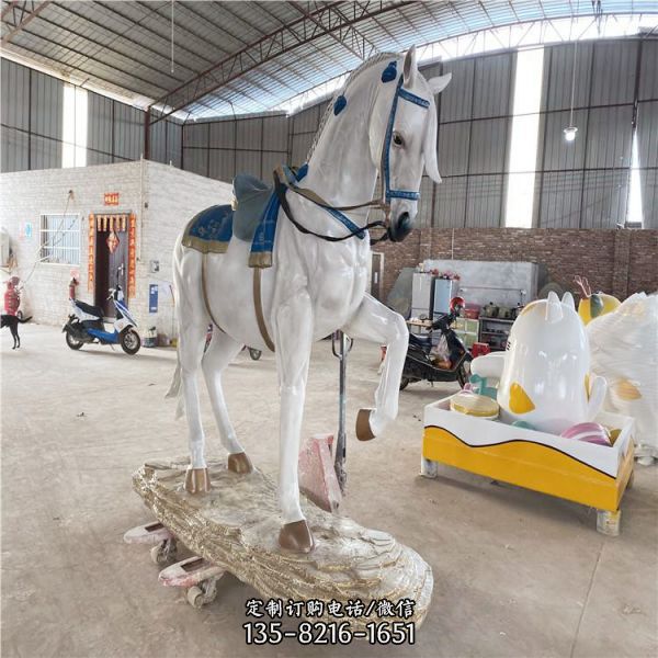玻璃鋼樹脂公園廣場小品創(chuàng)意仿真馬兒雕塑（5）