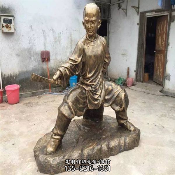 景區(qū)公園擺放玻璃鋼仿銅功夫人像雕塑（2）