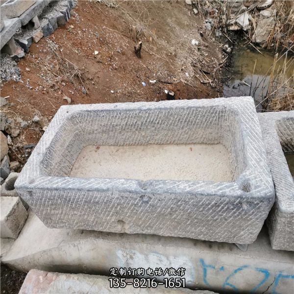 石槽石雕