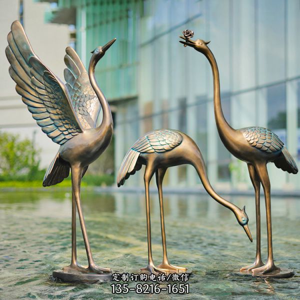 濕地公園玻璃鋼仿銅仙鶴雕塑（1）