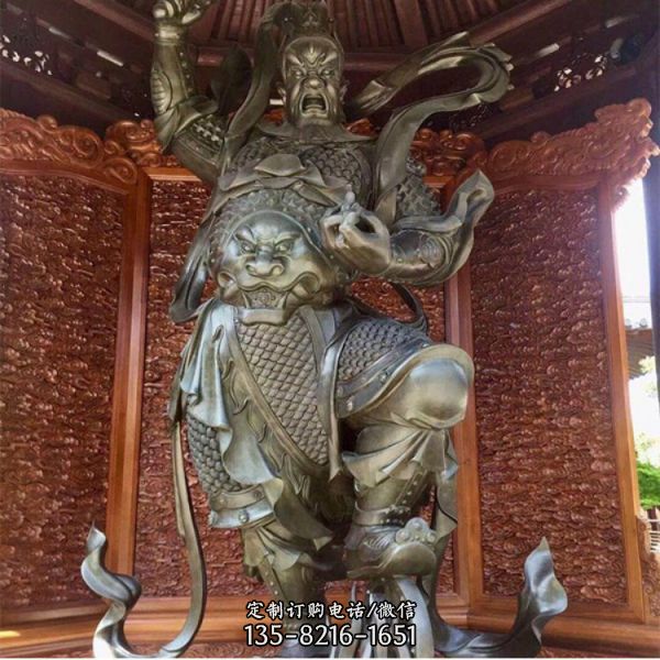 景點廣場擺放鍛銅人物雕塑（2）