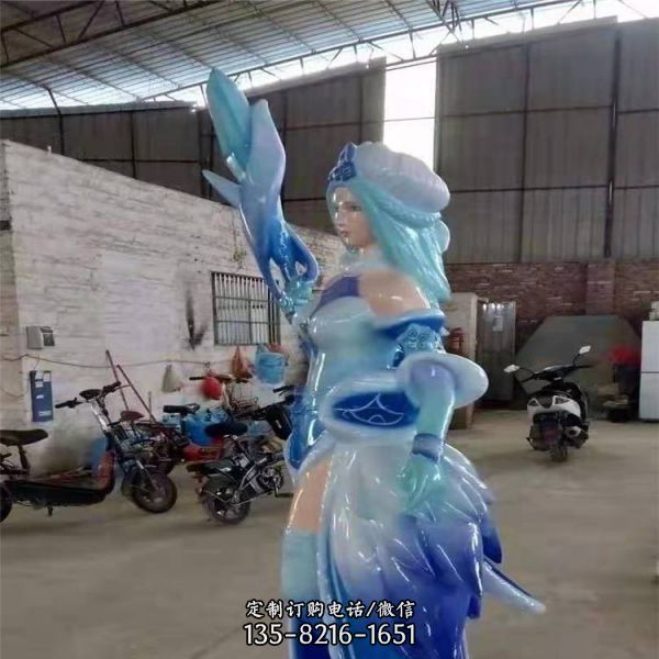 電影院玻璃鋼彩繪動漫人物雕塑擺件（1）