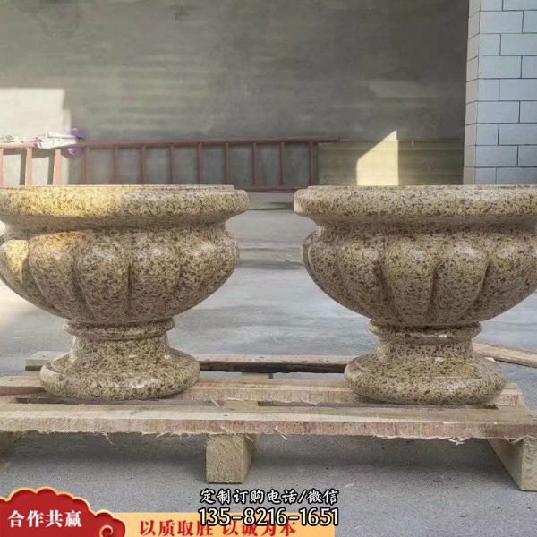 別墅小區(qū)大理石黃蠟石石雕歐式花缽