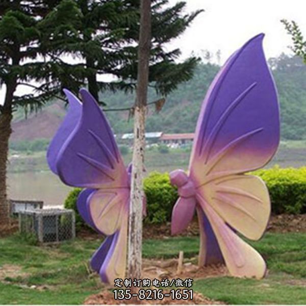 公園美陳彩繪玻璃鋼仿真卡通動(dòng)物雕塑擺件（6）