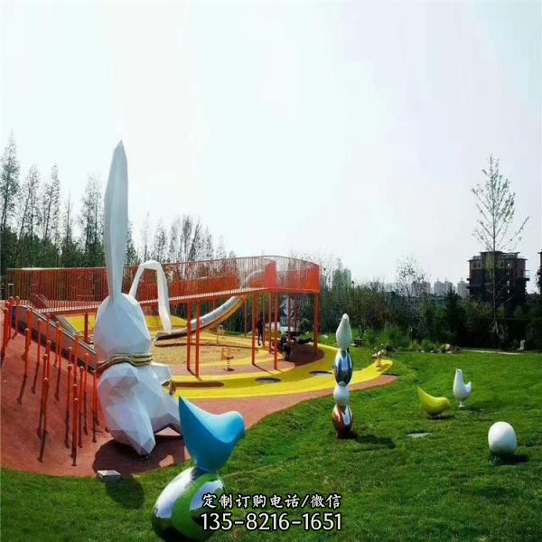 公園擺放不銹鋼鏡面人物景觀雕塑（1）