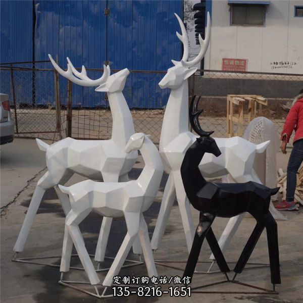 玻璃鋼抽象鹿雕塑 公園戶外幾何鹿雕塑（1）
