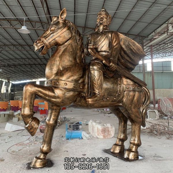 玻璃鋼仿銅景觀騎馬的人物雕塑