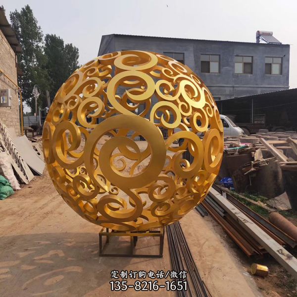 商業(yè)街廣場不銹鋼鏤空發(fā)光球雕塑（3）