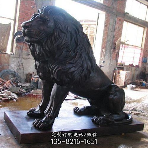景區(qū)故宮戶外大型玻璃鋼仿銅噴金獅子雕塑（4）