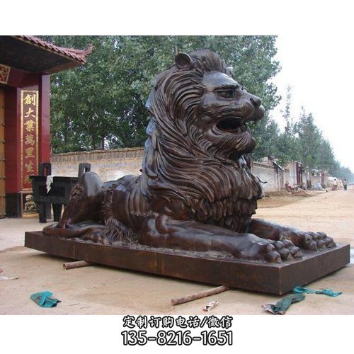 景區(qū)故宮戶外大型玻璃鋼仿銅噴金獅子雕塑（2）
