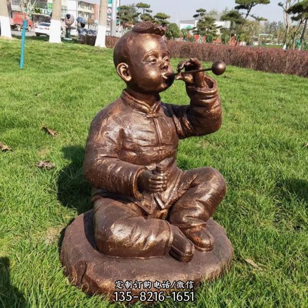 戶外公園玻璃鋼仿銅吹泡泡的人物雕塑