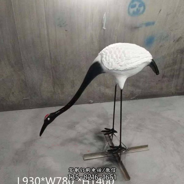 玻璃鋼仿真仙鶴圓雕動物景區小品雕塑