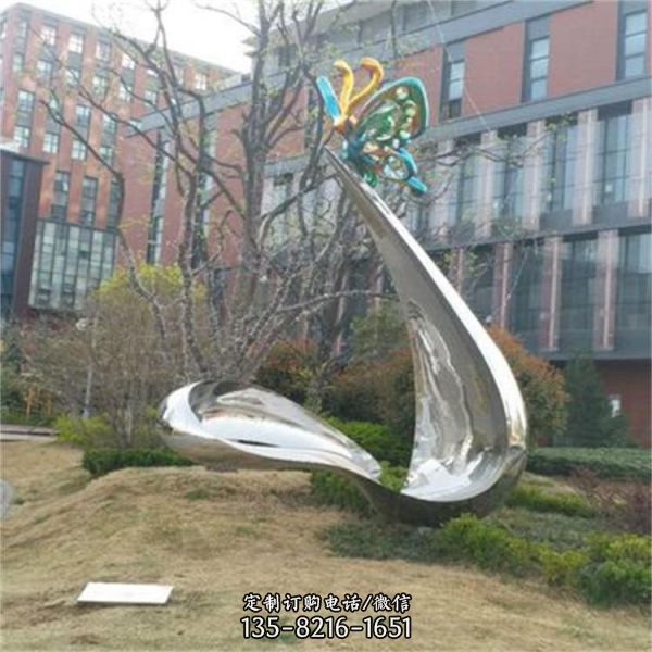 園林房產擺放不銹鋼月亮造型仙鶴水景雕塑（5）