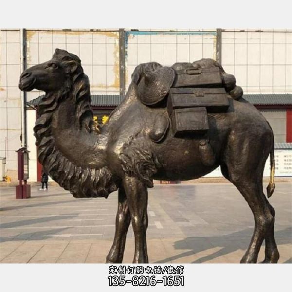 廣場大型不銹鋼仿真動物駱駝雕塑（4）