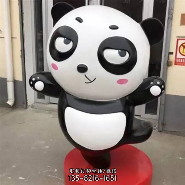 廣場(chǎng)擺放吉祥物玻璃鋼卡通熊貓人物造型（5）
