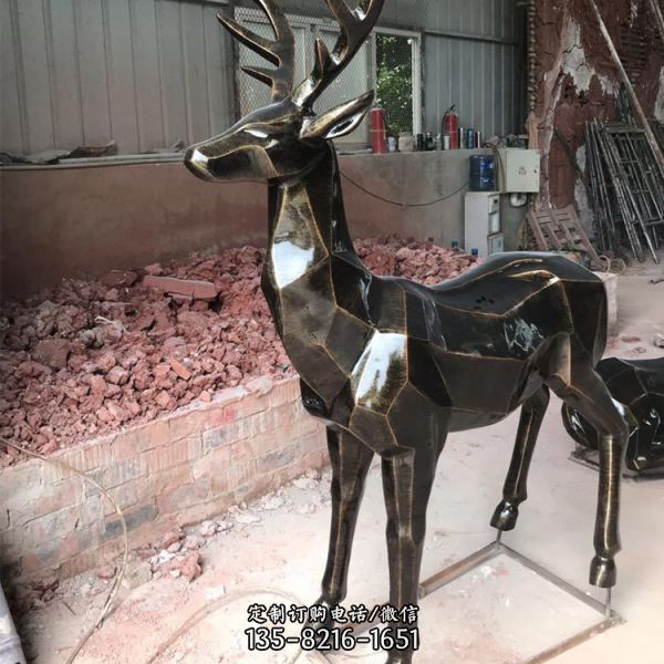 廣場餐館擺放玻璃鋼仿銅人物動物雕塑（4）