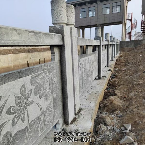 花崗巖河道升旗臺石雕護欄 圍欄雕塑（2）