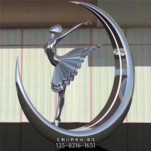 體育公園擺放不銹鋼鏡面健身運(yùn)動(dòng)人物雕塑（4）