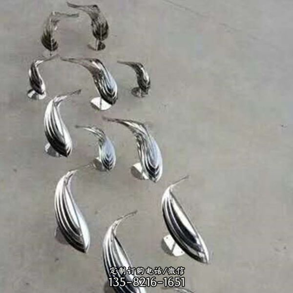 不銹鋼戶外噴泉水景園林魚兒雕塑（1）