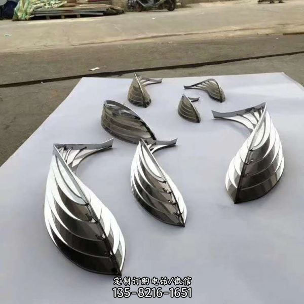 步行街酒店不銹鋼抽象魚景觀雕塑（2）