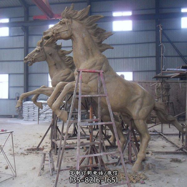 玻璃鋼阿波羅仿真戰車馬雕塑（3）