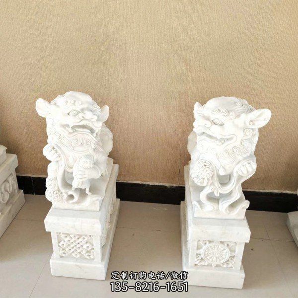 酒店別墅門口漢白玉石雕招財麒麟雕塑