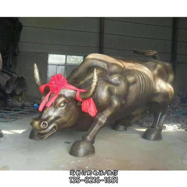 廣場大型純銅打造激勵奮進 農耕牛雕塑（3）